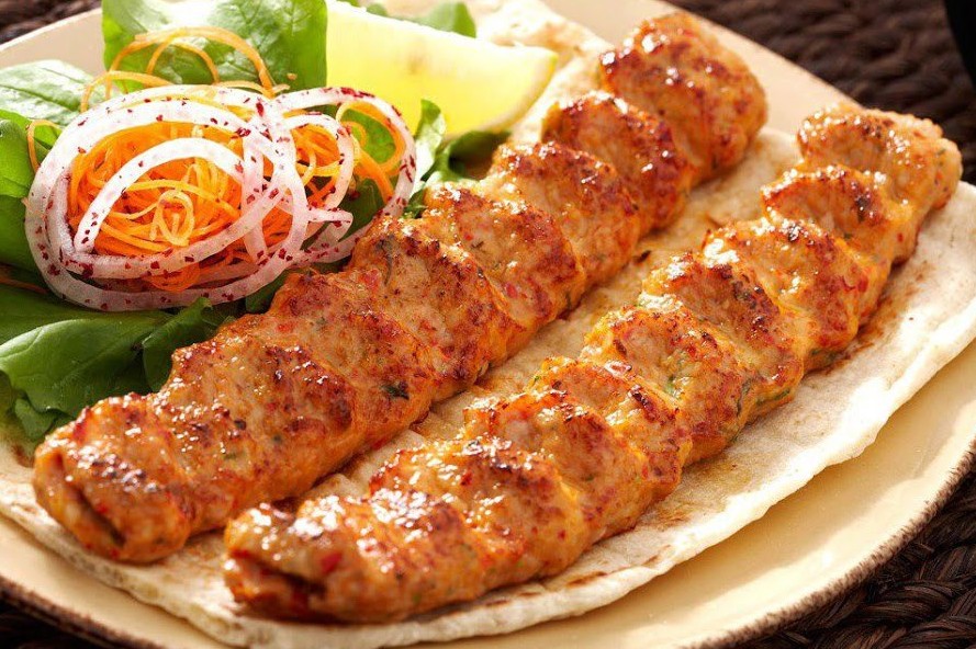 Photos-of-Typical-Pakistani-Dishes-Mouth-watering-Seekh-kababs-Tasty-Pakistani-food