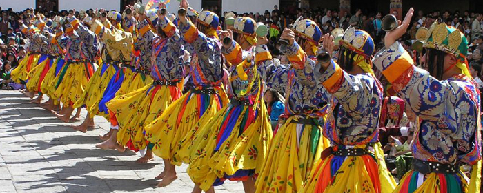 bhutan-dancers